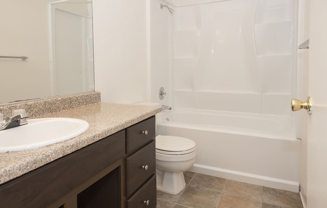 Sierra Glen Vacant Upgraded Bathroom