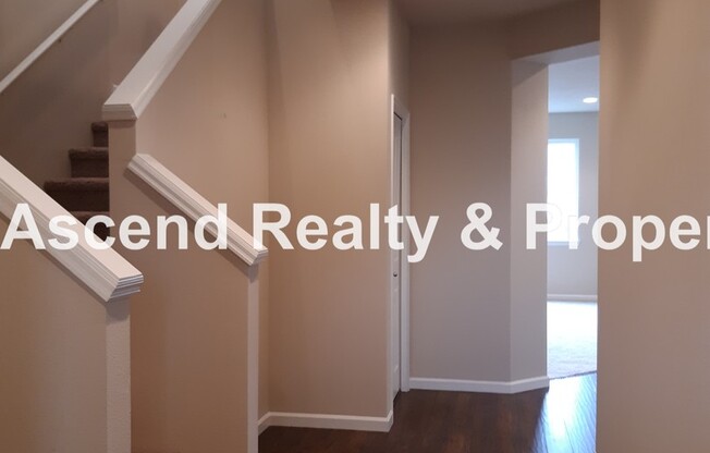 Open Floor Plan 3 Bed Craftsman in Bethany Quick Access to Schools, Shops Intel/Nike Hwy 26