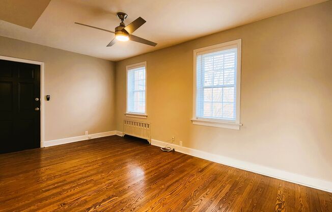 1 bed, 1 bath, 765 sqft, $1,595