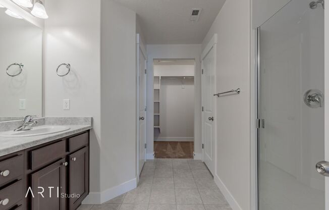 1 bed, 1 bath, 450 sqft, $595