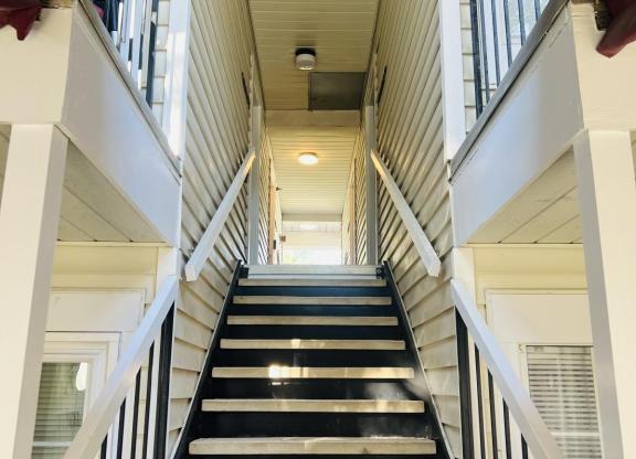 10417 BEACON RDG DR