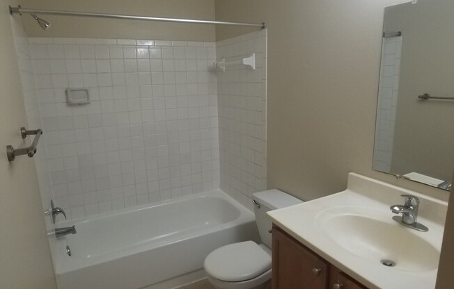 2 beds, 2 baths, $1,800