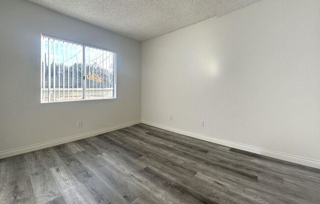 1 bed, 1 bath, 700 sqft, $1,750, Unit 18