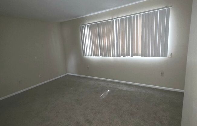 1 bed, 1 bath, 500 sqft, $825, Unit 2409-C06