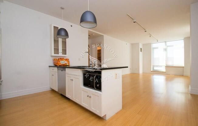 1 bed, 1 bath, 1,704 sqft, $5,895, Unit 17M