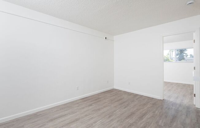 1 bed, 1 bath, $2,095, Unit 20