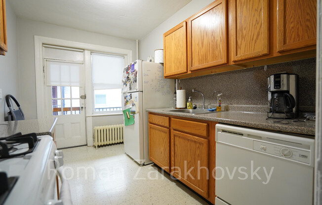 43 CHESTNUT HL AVE