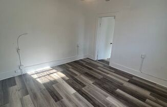 1 bed, 1 bath, 500 sqft, $1,050, Unit 1531 St. Ann - 1B