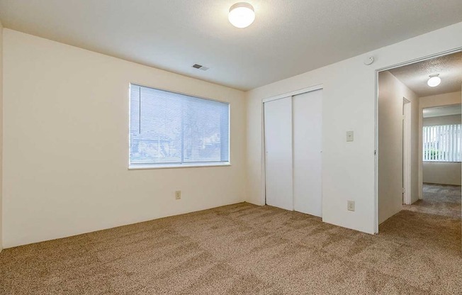 2x1F Bedroom at Waldo Heights, Kansas City