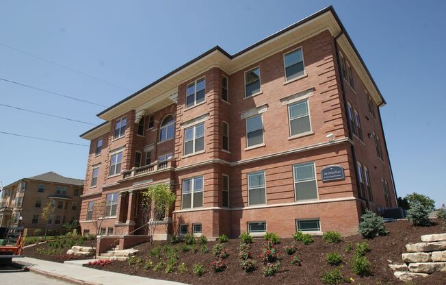 The Unitah Flats Apartments
