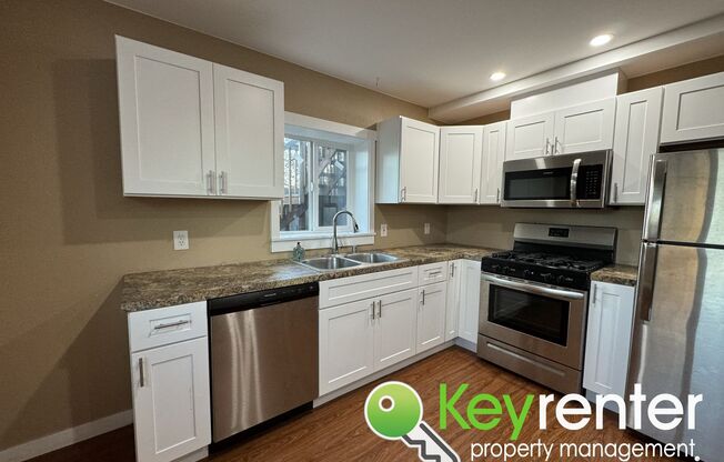 2 beds, 1 bath, 1,000 sqft, $2,000, Unit Unit B (Downstairs)