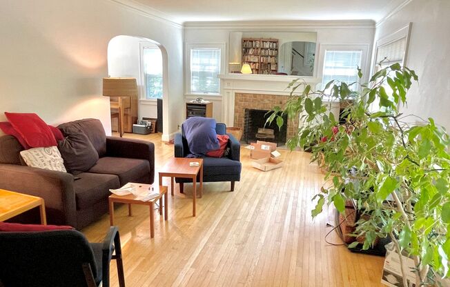 Grant Park 3-Story with Hardwoods, Huge Deck, Detached Garage, and Tons of Character