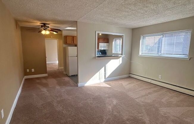 1 bed, 1 bath, 550 sqft, $1,185, Unit G04