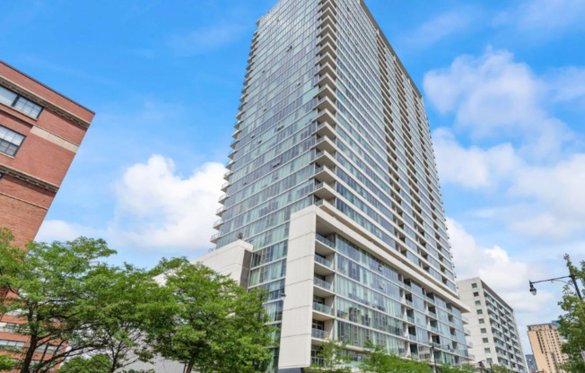 1720 S Michigan Ave