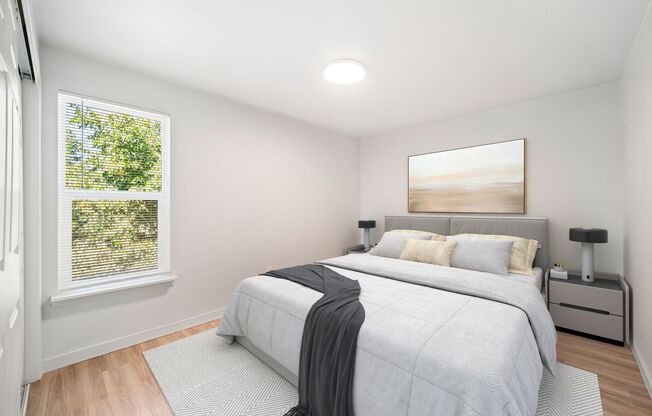 3 beds, 1 bath, 1,100 sqft, $1,695, Unit 52