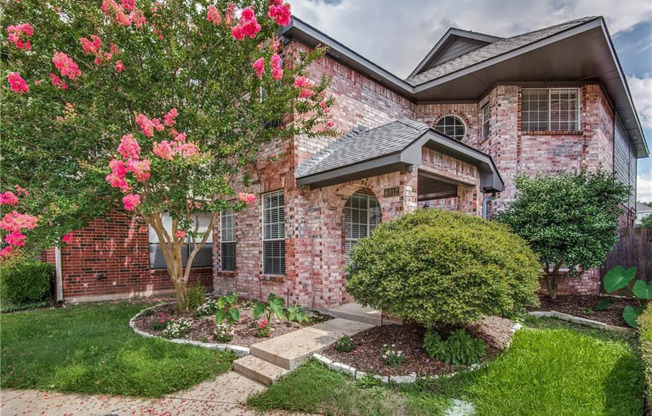 Beautiful Home in Great N Dallas Location