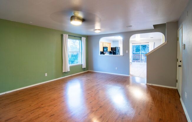 Charming 4BR House in Universal City