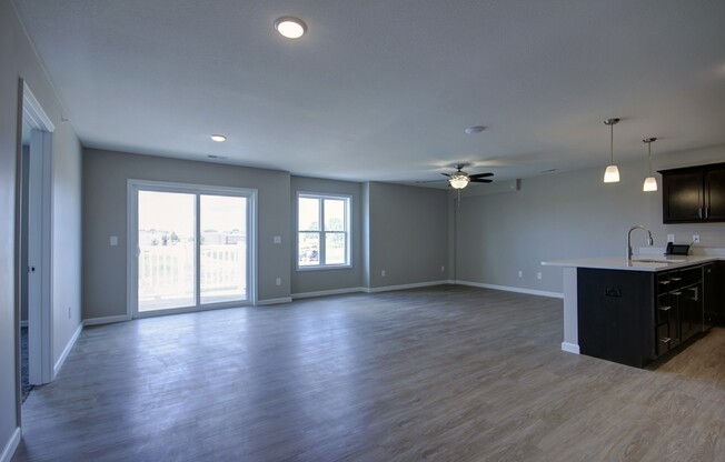 2 beds, 2 baths, 1,422 sqft, $1,700, Unit 1206-201