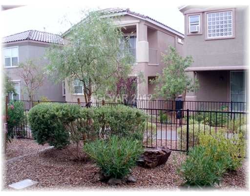 4 beds, 2.5 baths, $1,950