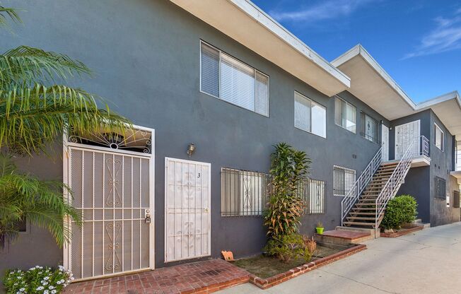 421 Venice Way