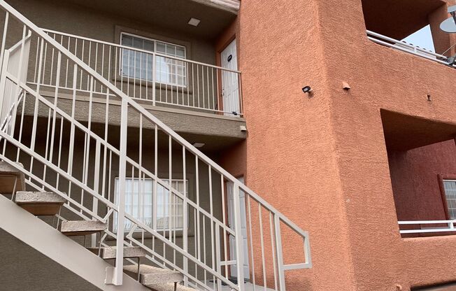 2 beds, 2 baths, $850, Unit UNIT 1102