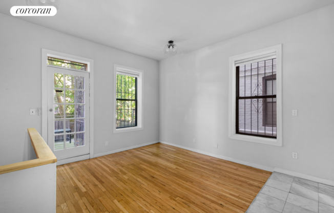 493 PARK PL