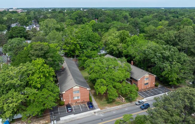 Elm Villa Apartments