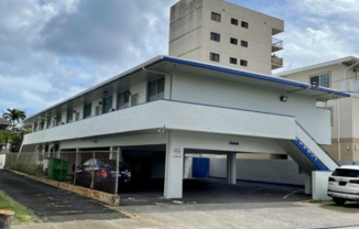 711 MAKALEKA AVE