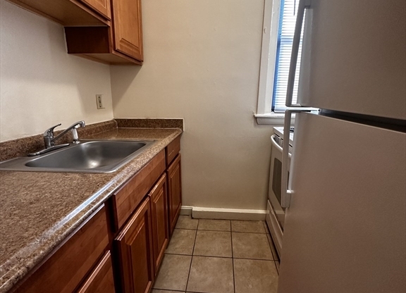 1 bed, 1 bath, 500 sqft, $2,400, Unit 45