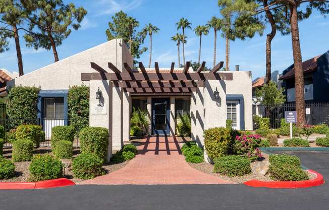 Oakridge Apartments Entrance - Leasing Office