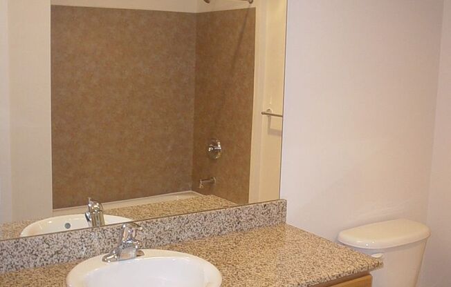 2 beds, 2 baths, 1,079 sqft, $3,195, Unit 514