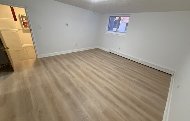 67 CHISWICK RD
