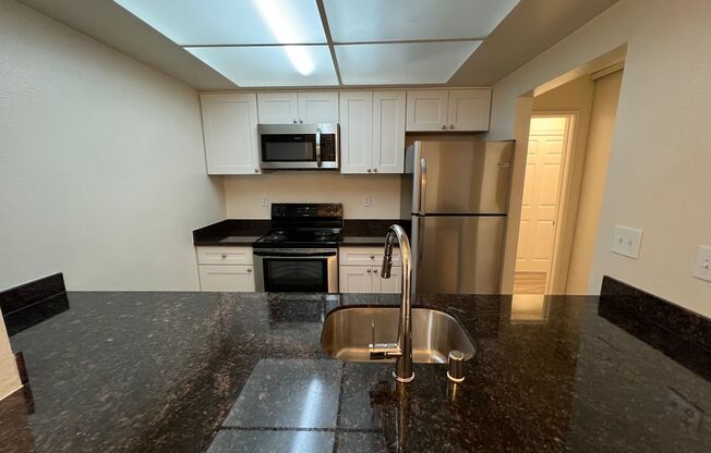 Shadow Creek Apartments
