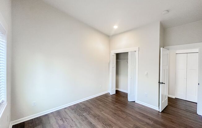 1 bed, 1 bath, 690 sqft, $1,200, Unit Cap6