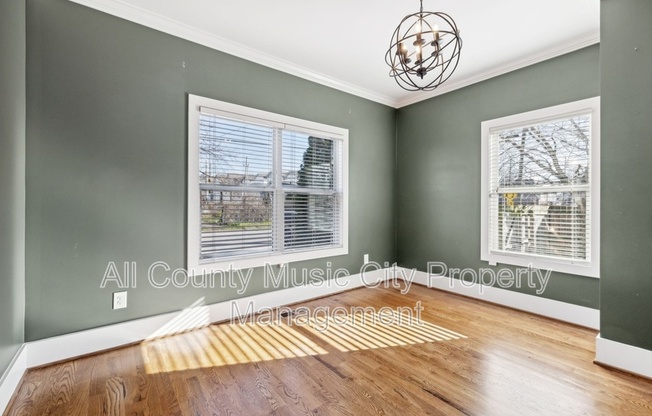 1105 49 AVE N
