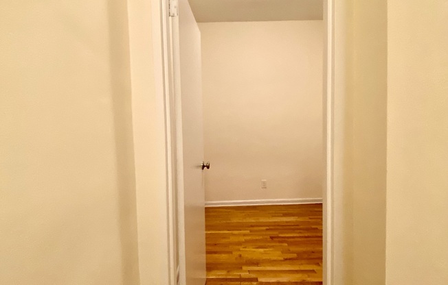 1 bed, 1 bath, $2,775, Unit 1D