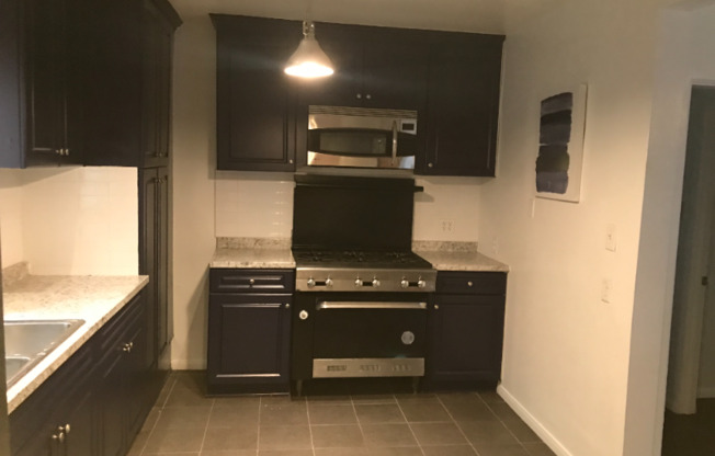 16222 EUCALYPTUS AVE