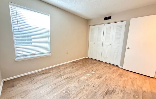 3 beds, 2 baths, 1,150 sqft, $1,850, Unit 8115-2