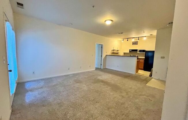 2 beds, 2 baths, $1,500