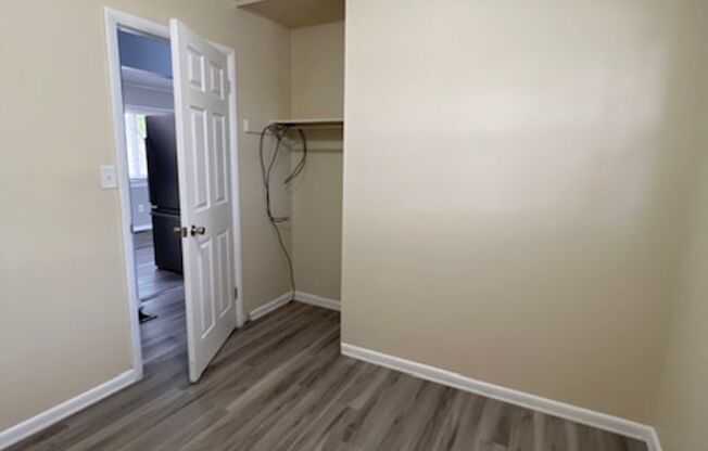 3 beds, 1 bath, $1,249