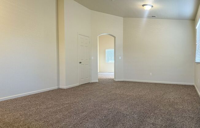 Don’t miss out on this 3 bedroom/2bath home!!!