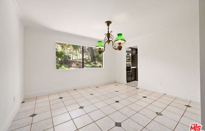 1844 MICHAEL LN
