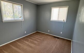 3 beds, 1 bath, $1,195