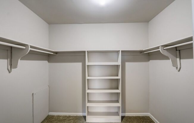 Hillsdale Manor Apartments