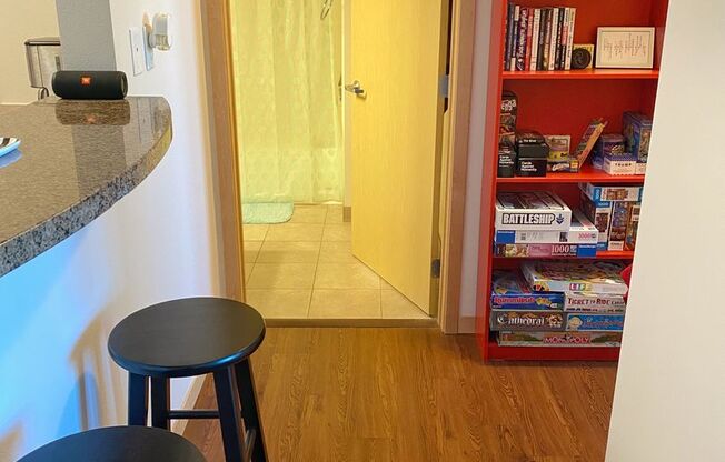 1 bed, 1 bath, $1,995, Unit Suite 1-305 (Furnished)