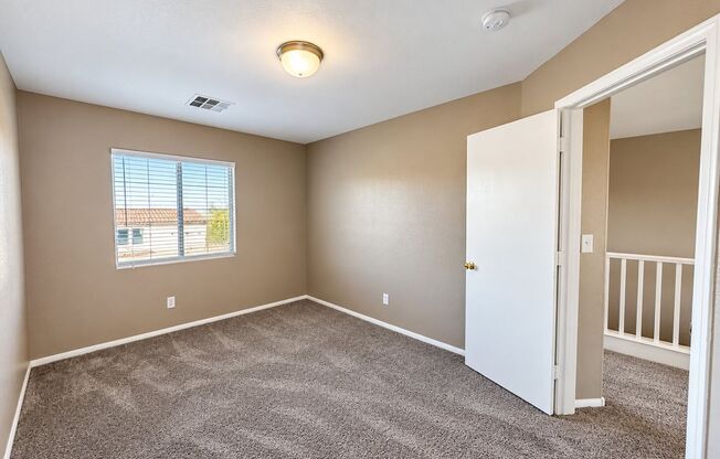 3 beds, 2.5 baths, $2,250