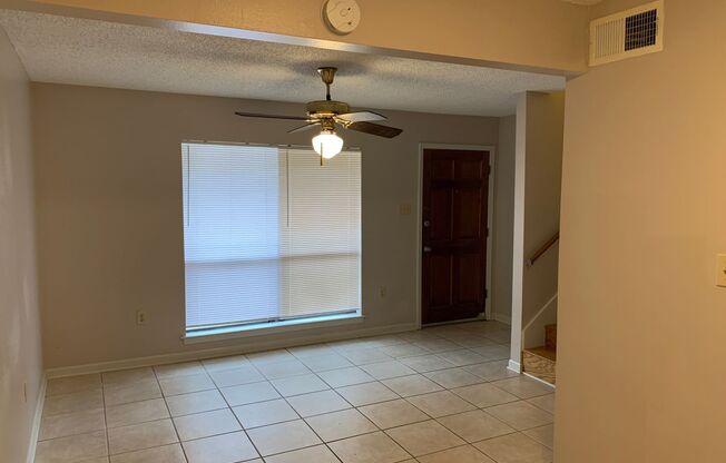 2 beds, 1.5 baths, 1,142 sqft, $1,100, Unit 8024-3