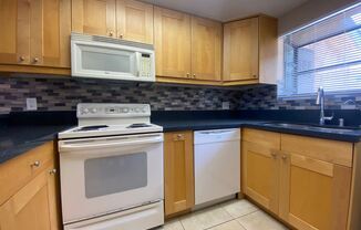 4576 W. Point Loma Blvd,