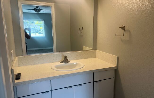 2 beds, 2 baths, 1,200 sqft, $2,670, Unit 152