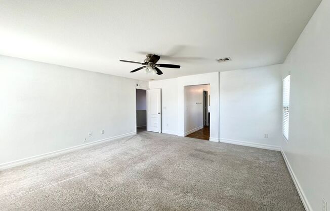 SPACIOUS 4BD/2.5BA HOME IN ALIANTE W/ FRESH PAINT, NEW FLOORING